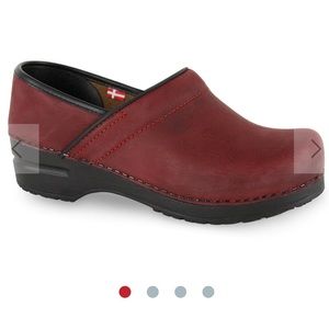 Sanita Red Clog Women’s Size 38 or 7